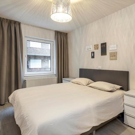 Ruim Appartement Aan De Jachthaven Blankenberge Exteriör bild