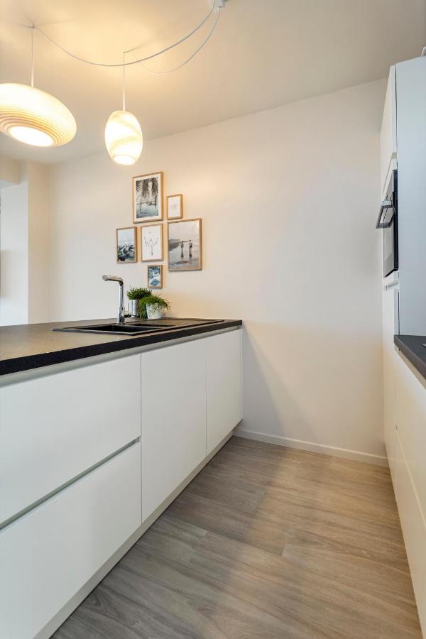 Ruim Appartement Aan De Jachthaven Blankenberge Exteriör bild