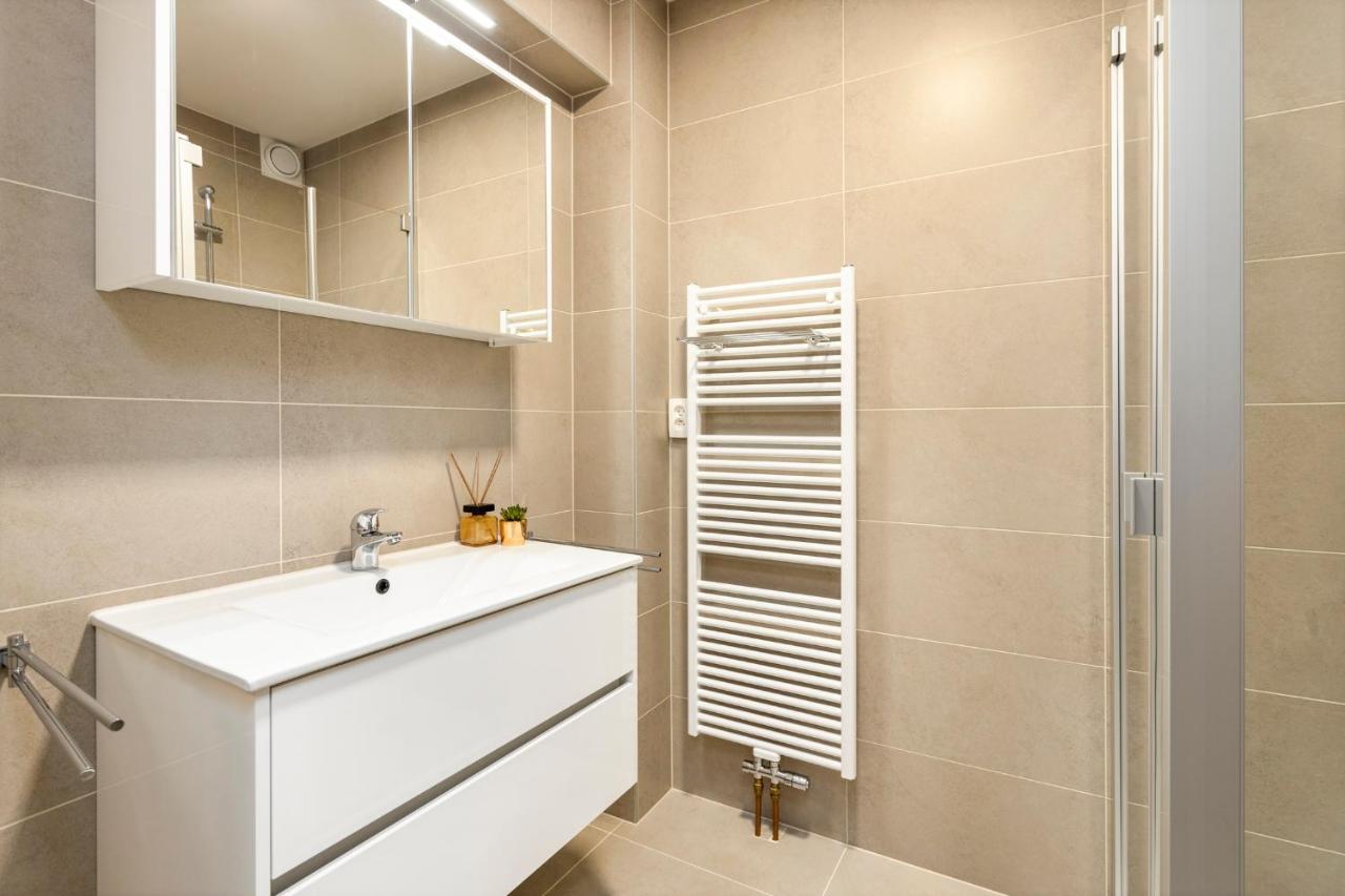 Ruim Appartement Aan De Jachthaven Blankenberge Exteriör bild