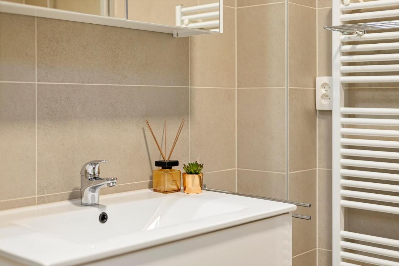 Ruim Appartement Aan De Jachthaven Blankenberge Exteriör bild