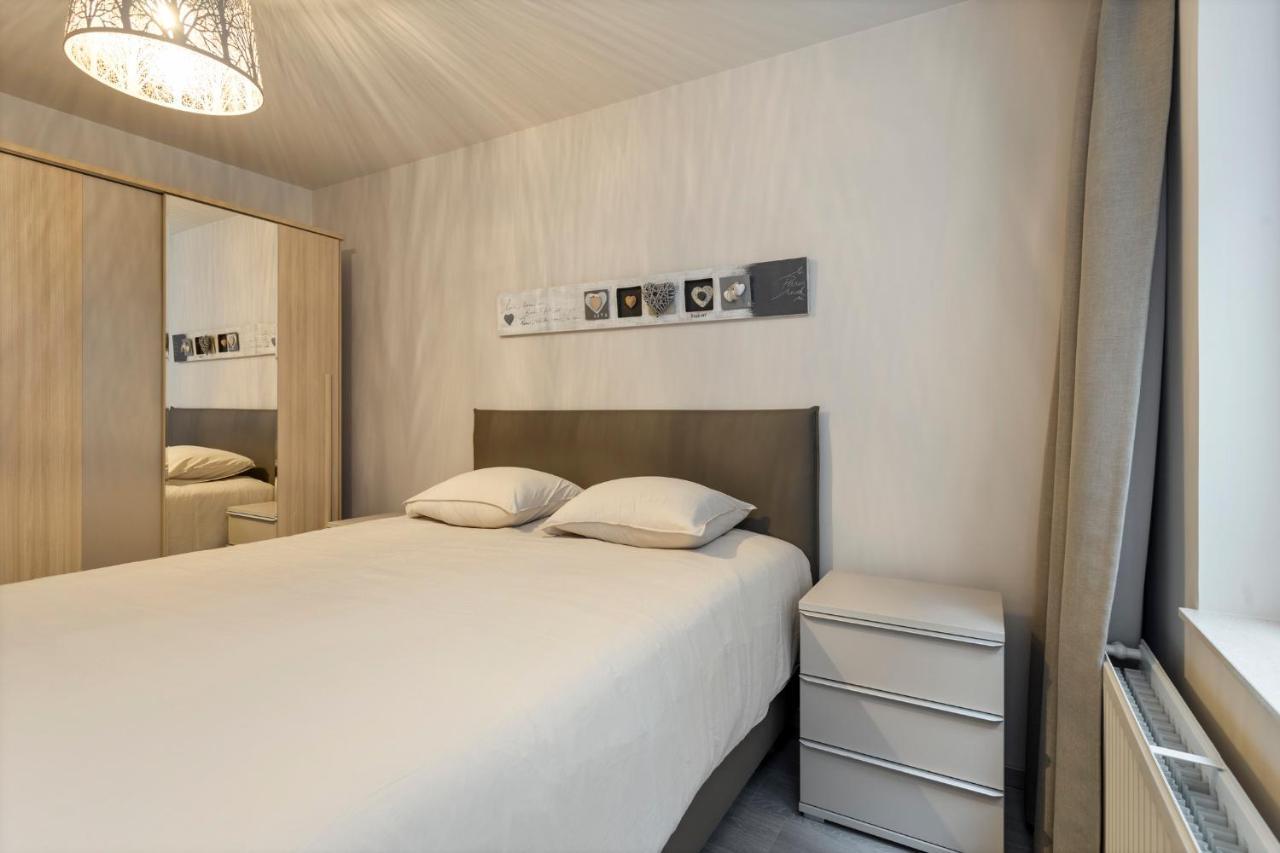Ruim Appartement Aan De Jachthaven Blankenberge Exteriör bild